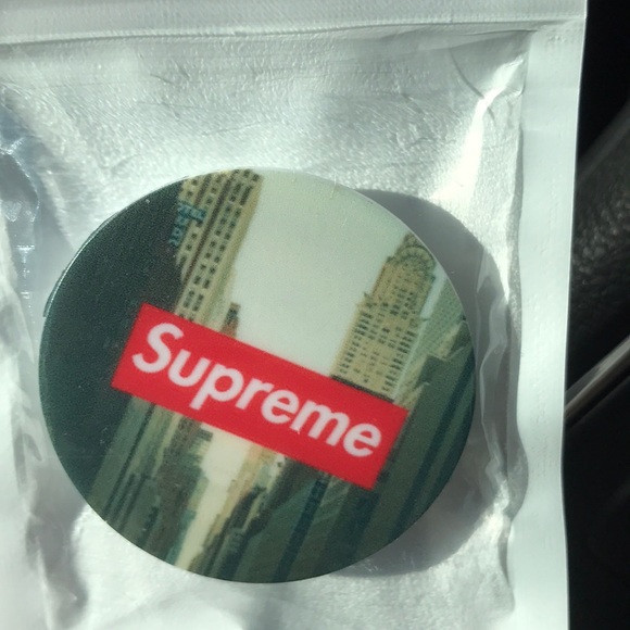 Supreme Other - Supreme Popsocket.